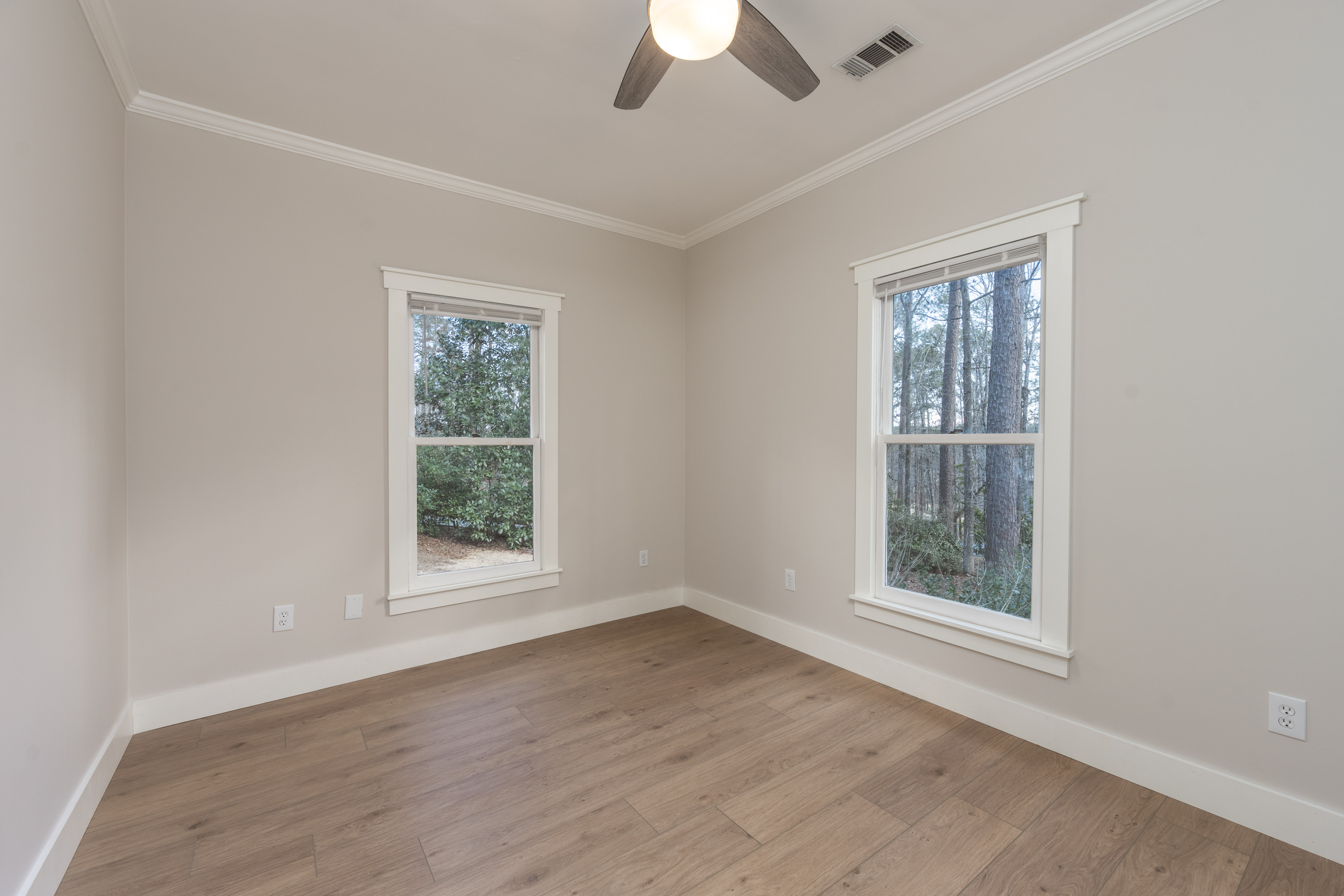1101 Maple Ridge Way image 20